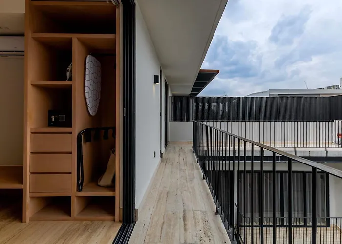 Apartment Capitalia Inspiring Balcony With Ac & Fast Wifi