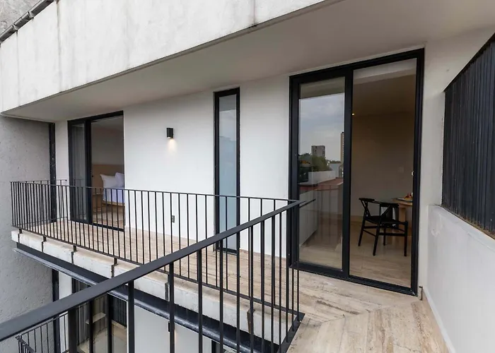 Apartment Capitalia Inspiring Balcony With Ac & Fast Wifi